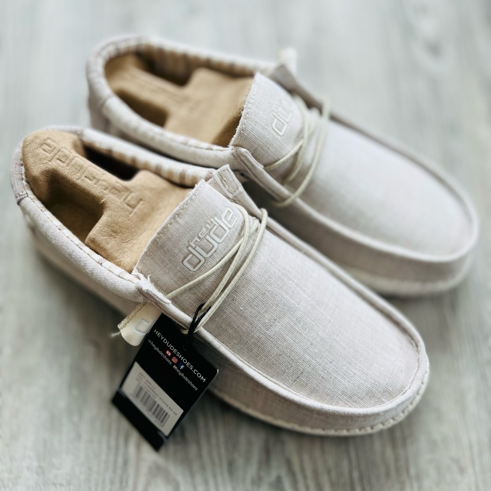 Hey Dude Men’s Wally Loafer - Stone beige- NWT